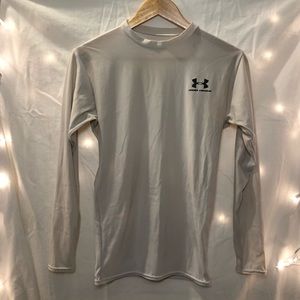 Under armor heat gear / base layer top